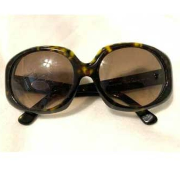 Fendi Accessories - Fendi Selleria sunglasses FS5029 Tortoiseshell
